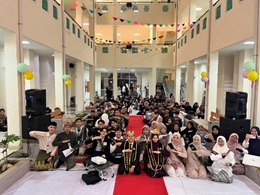 Ajang Pemilihan Duta Mahad Al-Jamiah beserta pemilihan Duta Terfavorit,dan Duta Best Talent whatsapp image 2025 10 21 at 15.41.37 ab22ba04